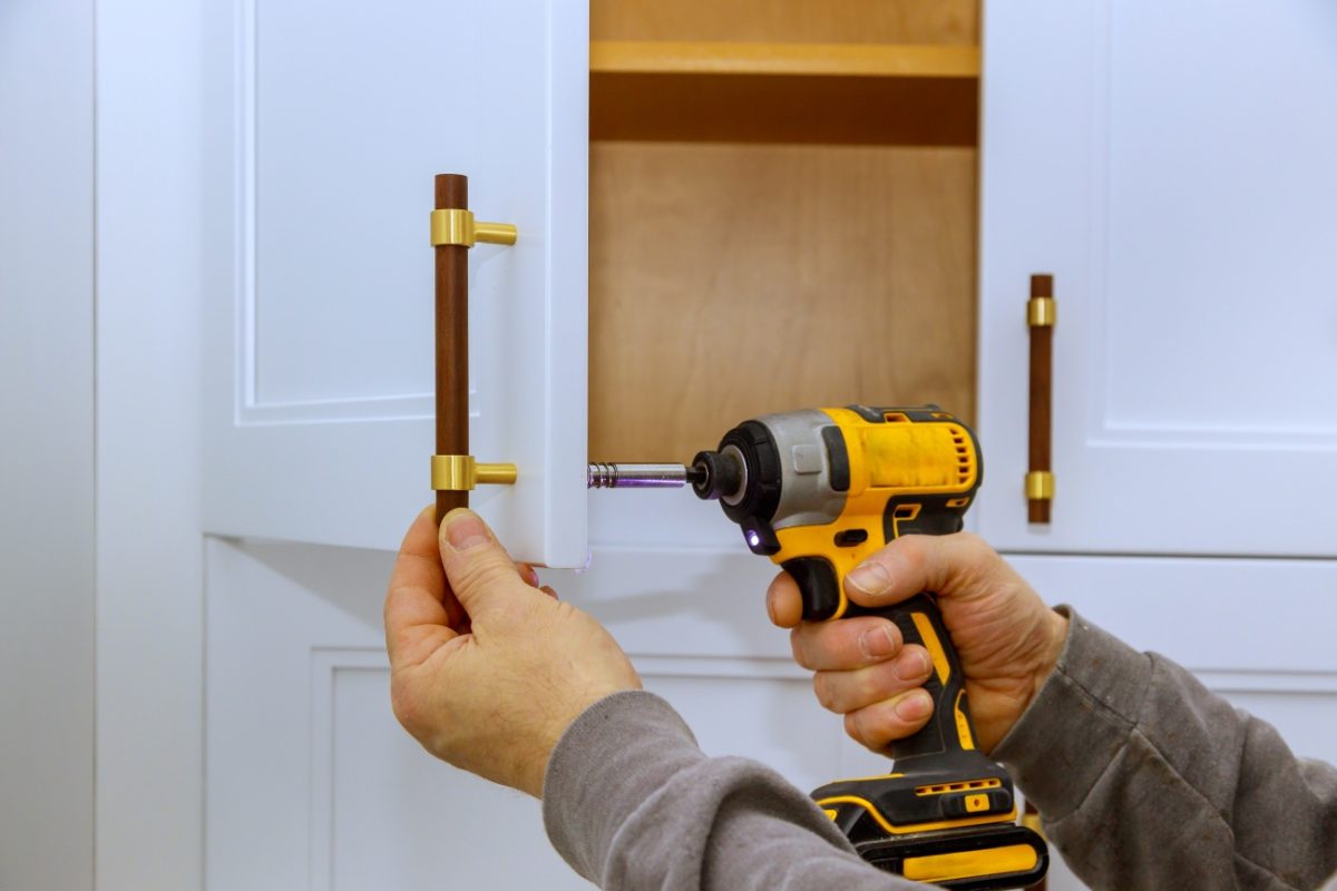 Paint the kitchen cabinets